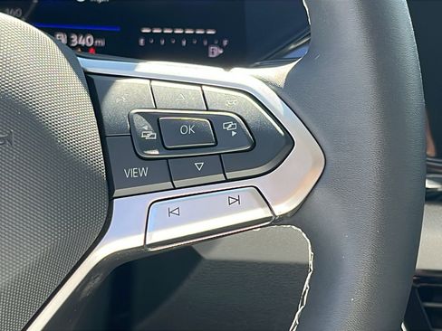 Used 2024 Volkswagen Taos S image 18