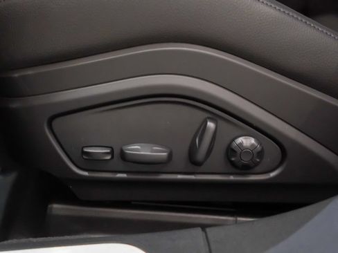 Used 2026 Porsche Panamera 4 AWD/4WD image 24