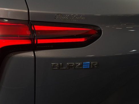 Used 2024 Chevrolet Blazer EV LT image 14