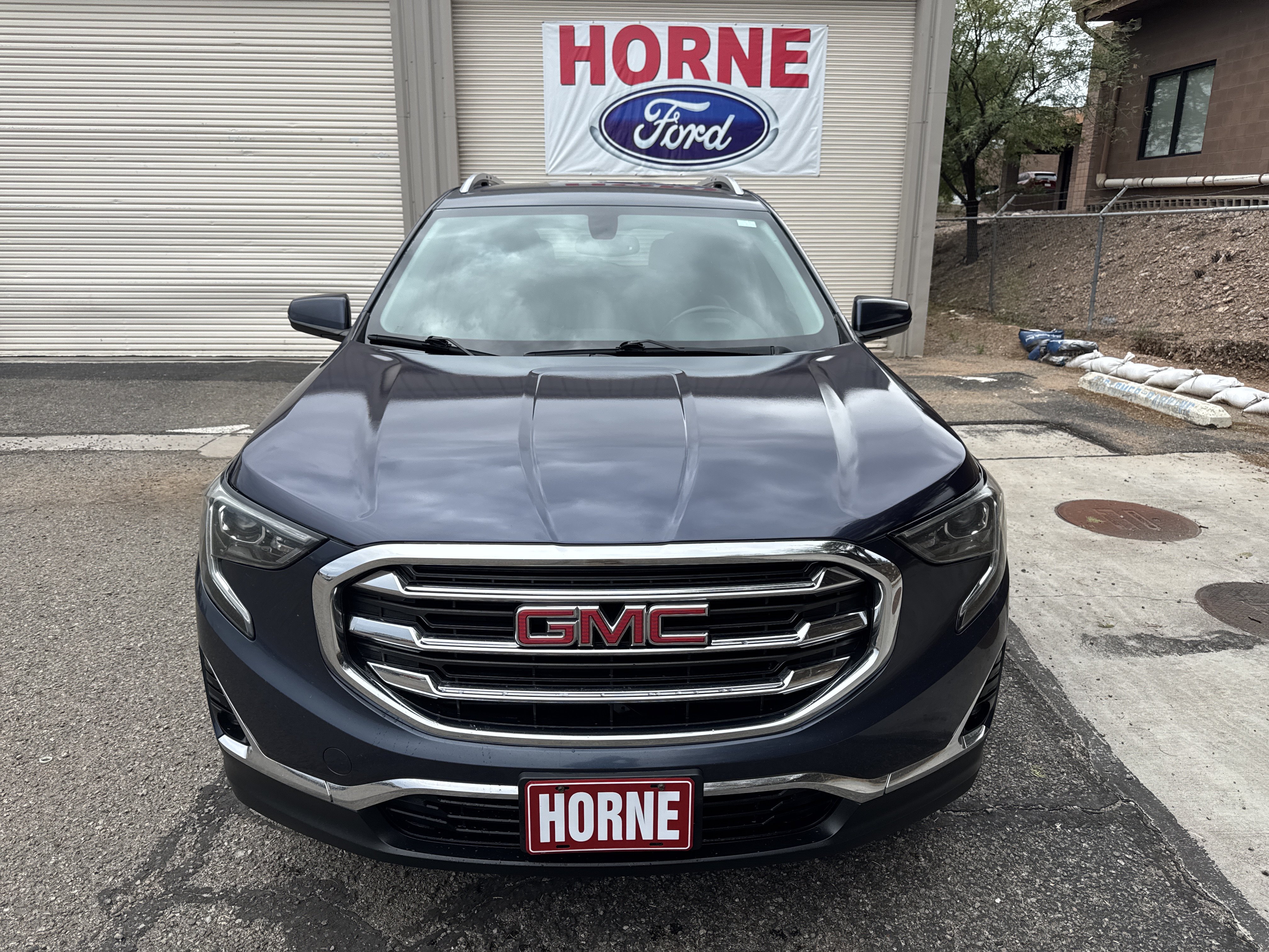 Used 2019 GMC Terrain SLT w/ Preferred Package AWD/4WD image 3