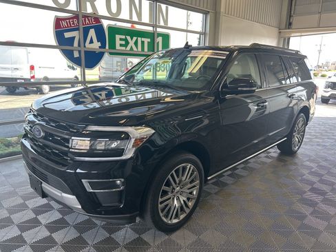 Used 2024 Ford Expedition Max Limited image 3