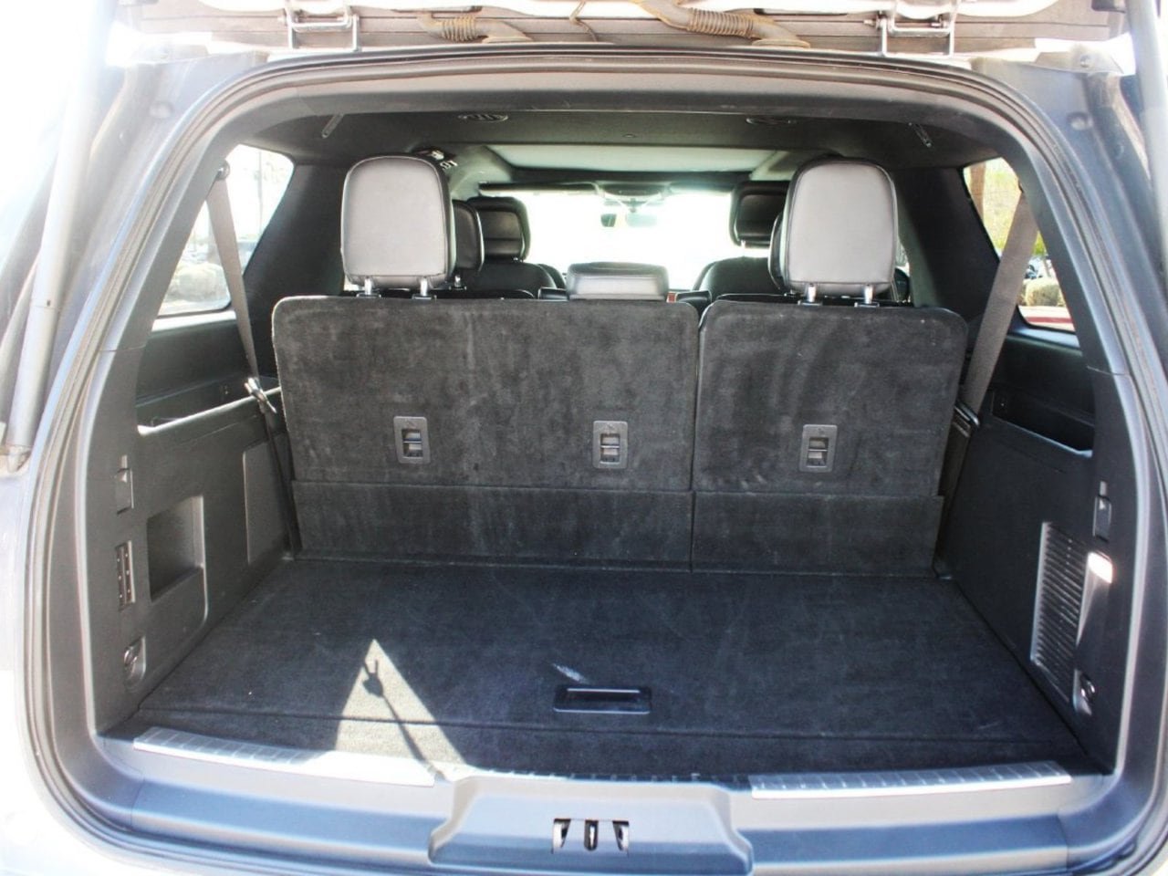 Used 2024 Lincoln Navigator L 4WD image 5