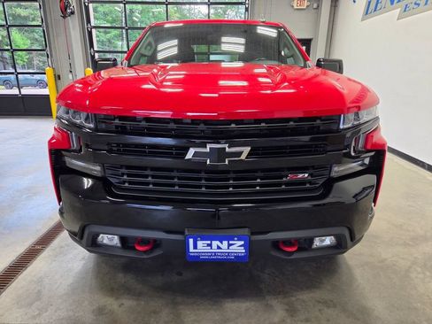 Used 2022 Chevrolet Silverado 1500 LT Trail Boss w/ Bed Protection Package AWD/4WD image 3