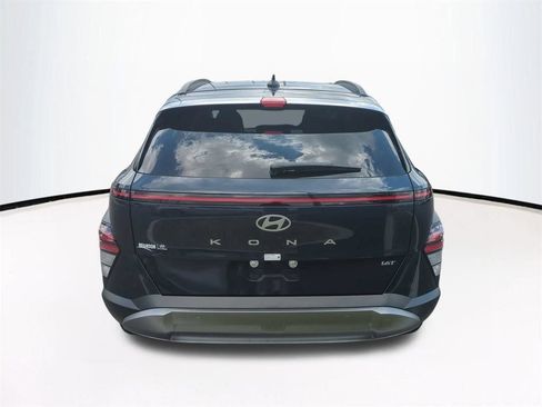 New 2026 Hyundai Kona Limited FWD image 6