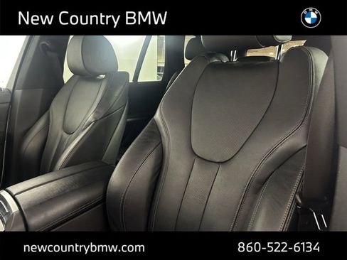 Used 2022 BMW X5 xDrive40i w/ Premium Package image 14