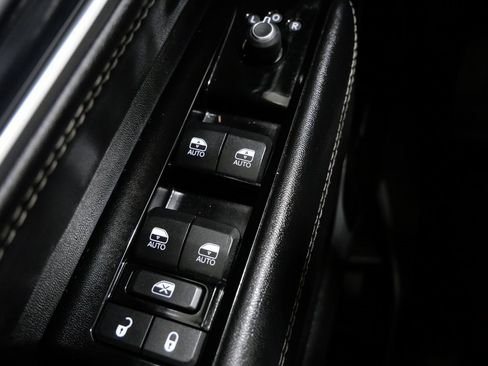 Used 2022 Jeep Wagoneer Series III w/ Premium Group I image 13