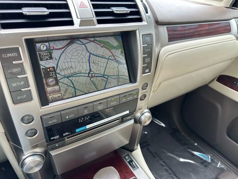 Used 2010 Lexus GX 460 Premium image 27