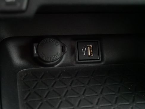 Certified 2025 Toyota RAV4 XLE Premium AWD/4WD image 30