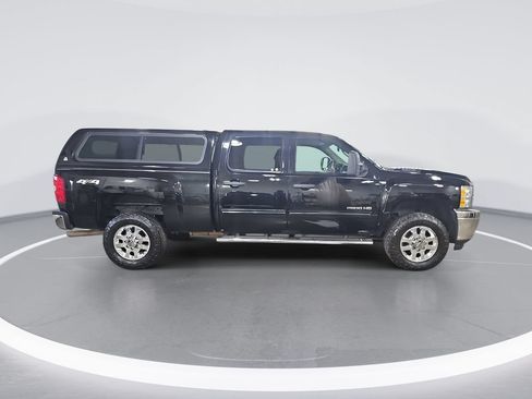 Used 2013 Chevrolet Silverado 2500 LT w/ Interior Plus Package AWD/4WD image 2