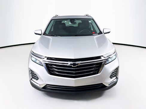 Used 2022 Chevrolet Equinox Premier image 3
