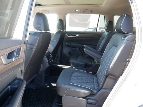 New 2026 Volkswagen Atlas SEL Premium R-Line image 8