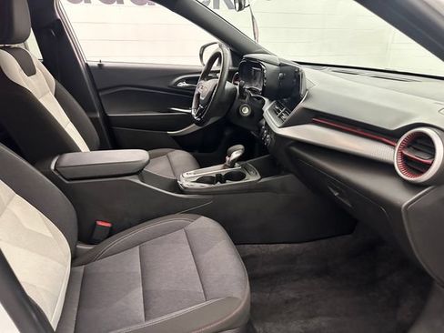 Certified 2024 Chevrolet Trax RS w/ Driver Confidence Package FWD image 20