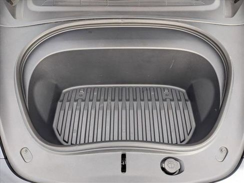 Used 2024 Tesla Model 3 image 23