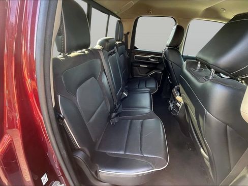 Used 2020 RAM 1500 Laramie RWD image 27