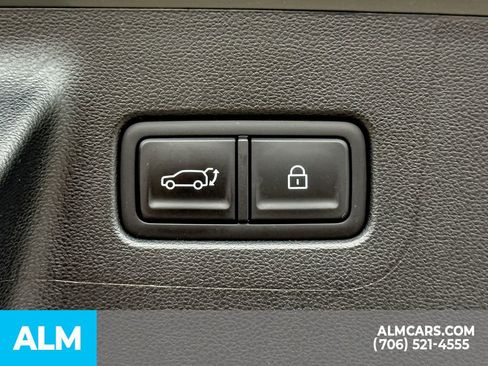 Used 2025 Hyundai Santa Fe SEL FWD image 22