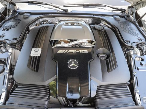 Used 2022 Mercedes-Benz SL 55 AMG 4MATIC image 40