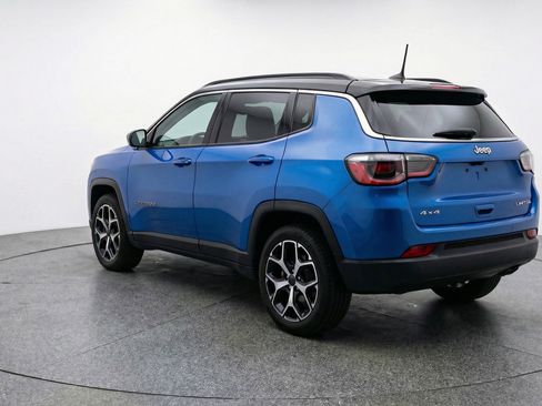 Used 2025 Jeep Compass Limited AWD/4WD image 6