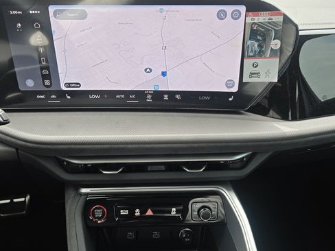 New 2026 Audi SQ5 Premium Plus image 17