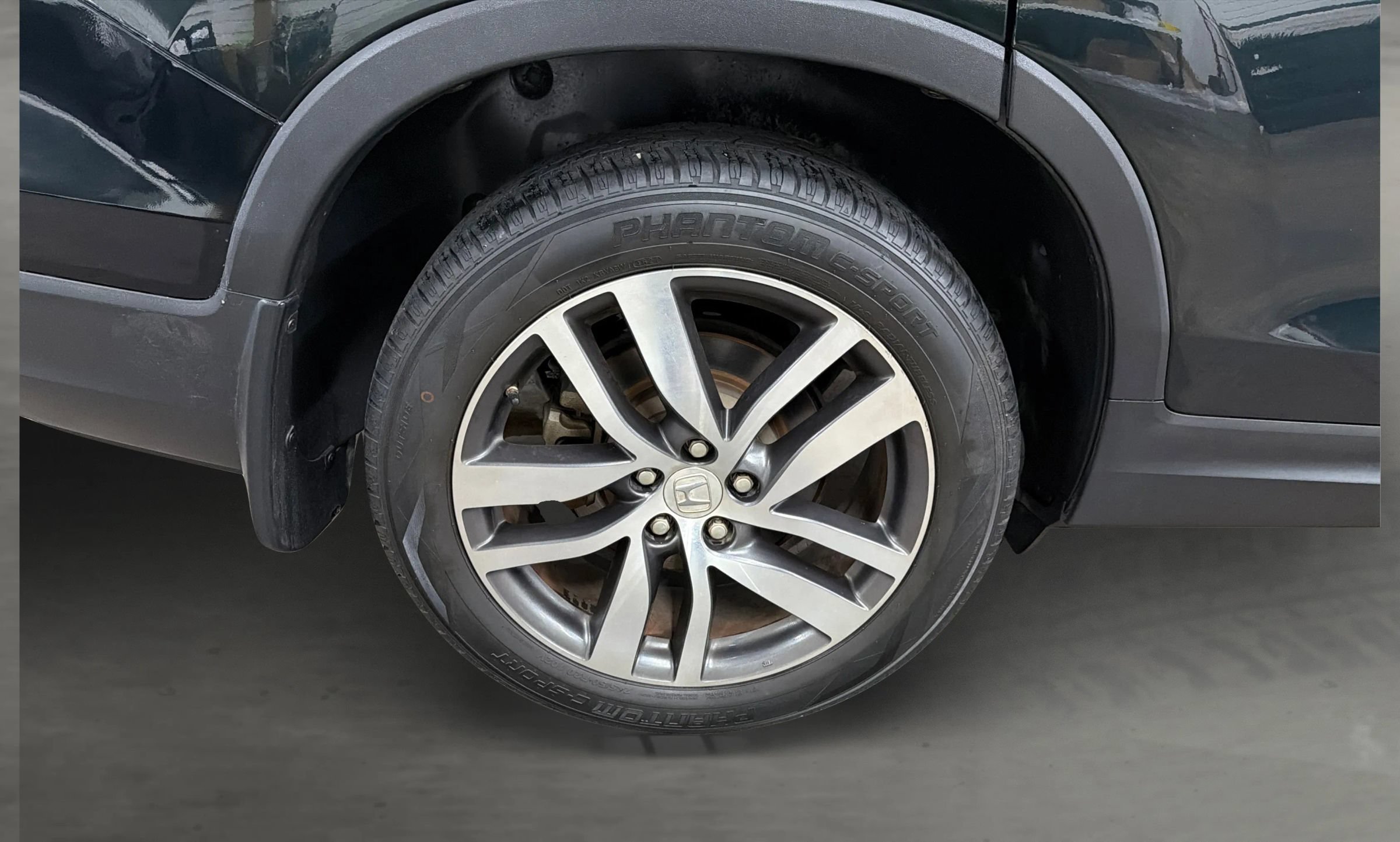 Used 2017 Honda Pilot Touring image 48