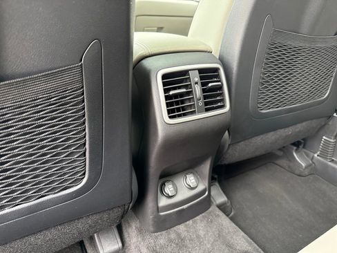 Used 2020 Kia Sportage EX w/ EX Technology Package image 24