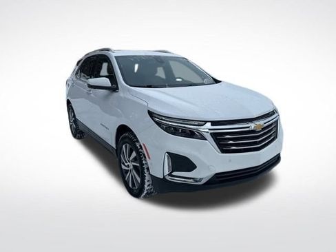 Used 2023 Chevrolet Equinox Premier image 7