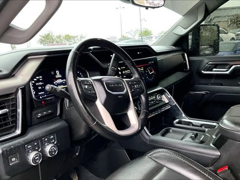 Used 2024 GMC Sierra 2500 Denali w/ Denali Reserve Package AWD/4WD image 13
