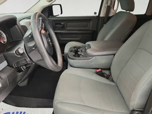 Used 2019 RAM 1500 Express AWD/4WD image 10
