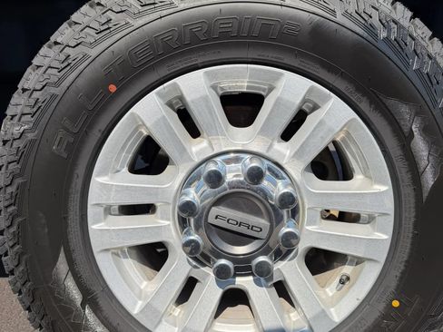 Used 2019 Ford F250 XLT AWD/4WD image 11
