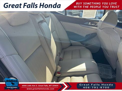 Used 2017 Nissan Maxima 3.5 SL FWD image 27