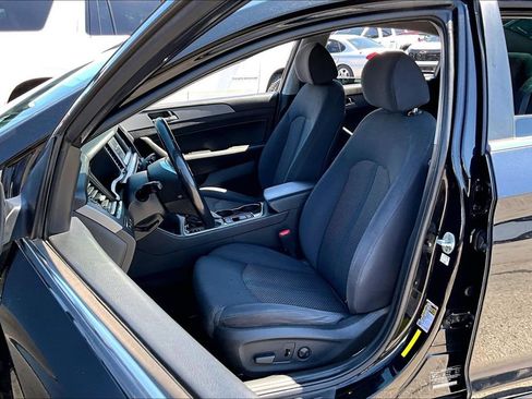 Used 2018 Hyundai Sonata SEL w/ Tech Package 02 FWD image 21