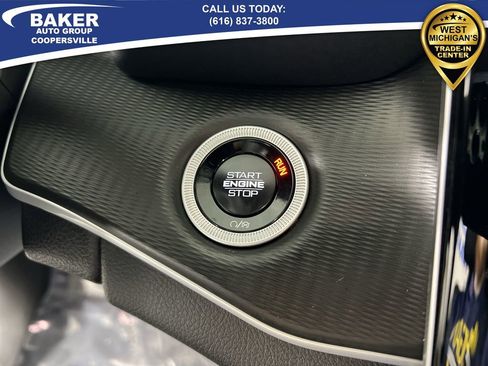 Used 2024 Jeep Grand Cherokee Altitude image 17