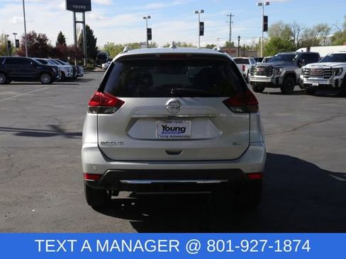 Used 2020 Nissan Rogue SL image 5