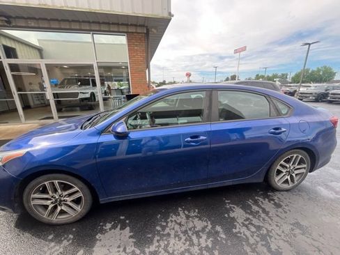 Used 2019 Kia Forte S w/ S Premium Package FWD image 1