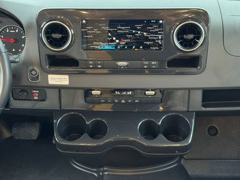 Used 2021 Mercedes-Benz Sprinter 3500 w/ Acoustic Package image 22