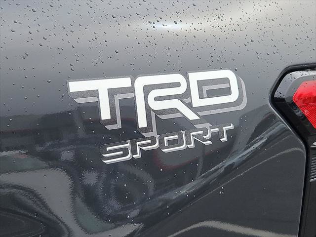Used 2024 Toyota Tacoma TRD Sport w/ TRD Sport Upgrade Package AWD/4WD image 31