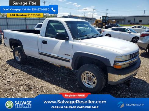 Used 2000 Chevrolet Silverado 2500 4x4 Regular Cab w/ Exterior Appearance Pkg image 5