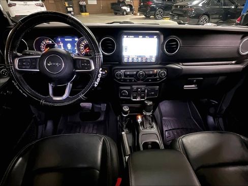 Used 2021 Jeep Gladiator Overland w/ Popular Equipment Package image 14