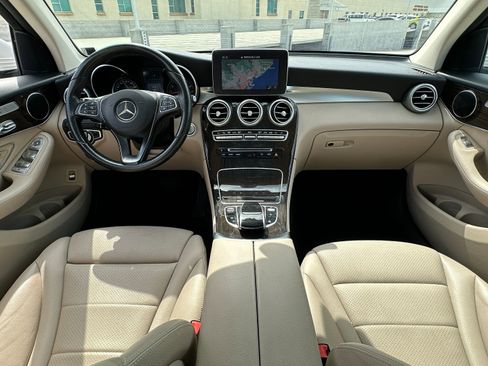 Used 2016 Mercedes-Benz GLC 300 4MATIC image 28