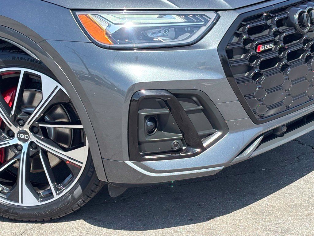 Used 2021 Audi SQ5 Premium Plus w/ Premium Plus Package AWD/4WD image 7