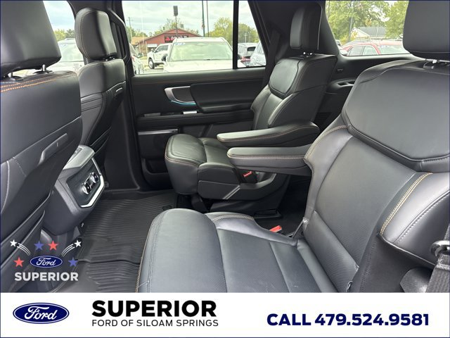 Used 2025 Ford Expedition Tremor AWD/4WD image 7
