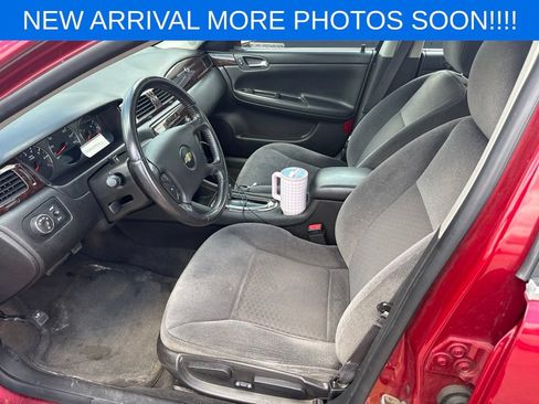 Used 2013 Chevrolet Impala LT w/ LT Sunroof Package FWD image 11