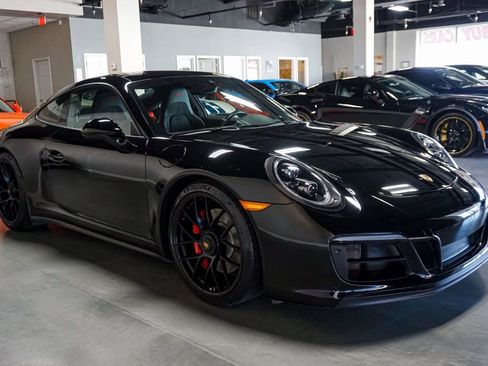 Used 2019 Porsche 911 GT3 RS image 50