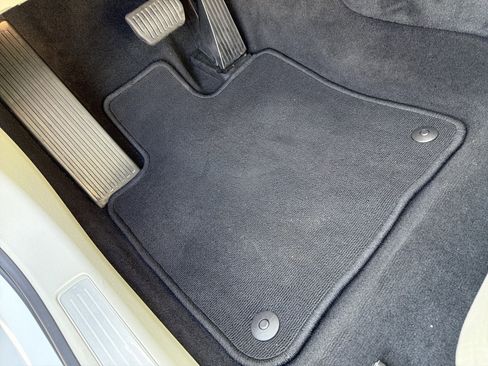 Certified 2024 Volvo S60 B5 Plus w/ Climate Package image 17