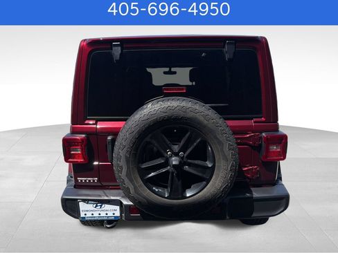 Used 2022 Jeep Wrangler Unlimited Sahara AWD/4WD image 4
