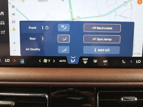Used 2025 Lincoln Aviator Reserve w/ Equipment Group 201A AWD/4WD image 32