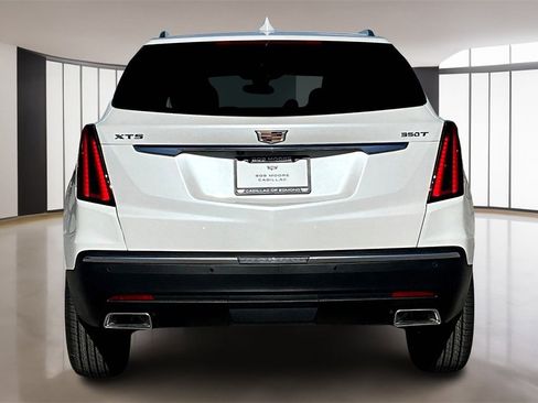 New 2026 Cadillac XT5 Luxury w/ LPO, Floor Liner Package image 4