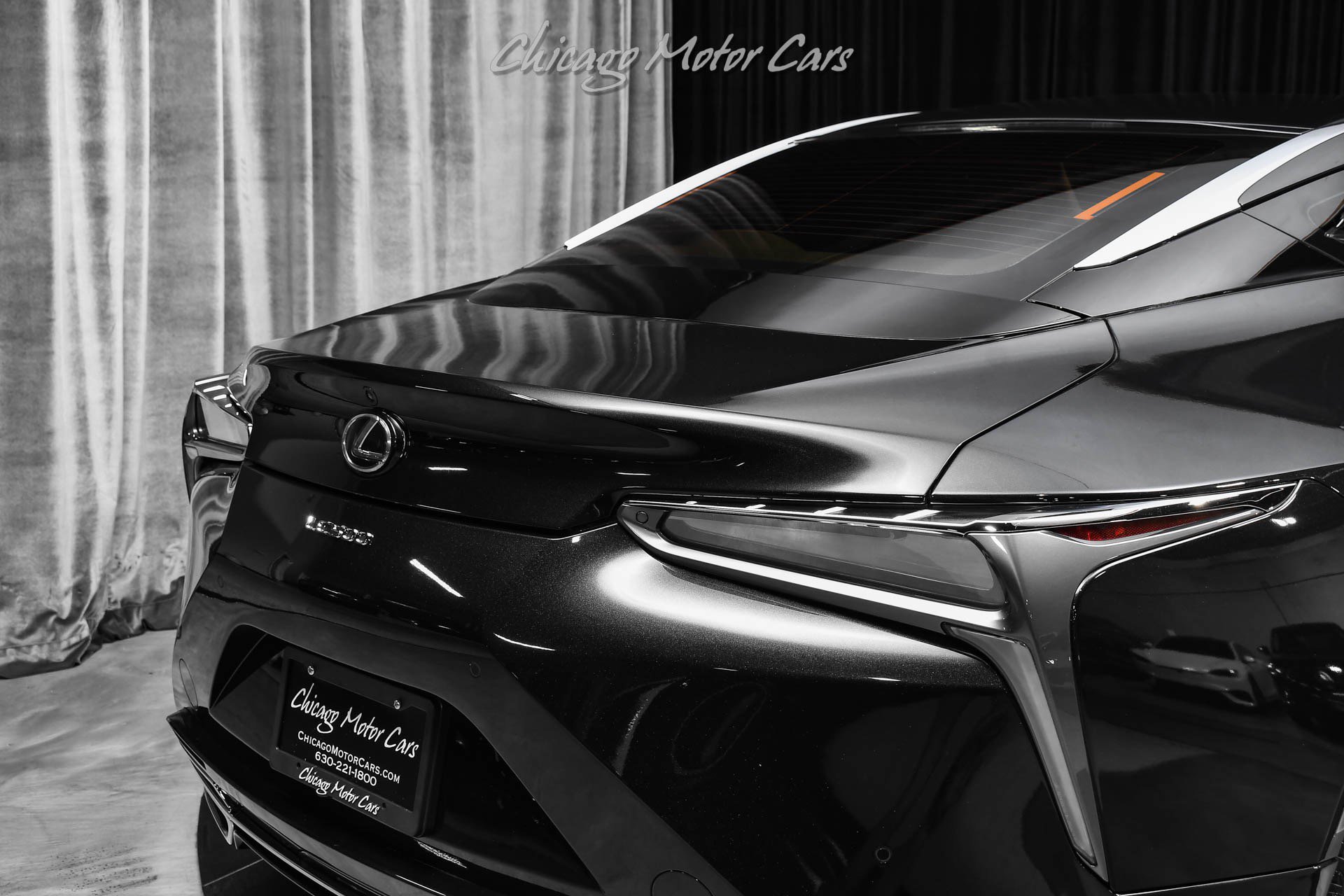 Used 2018 Lexus LC 500 Coupe w/ Touring Package RWD image 34