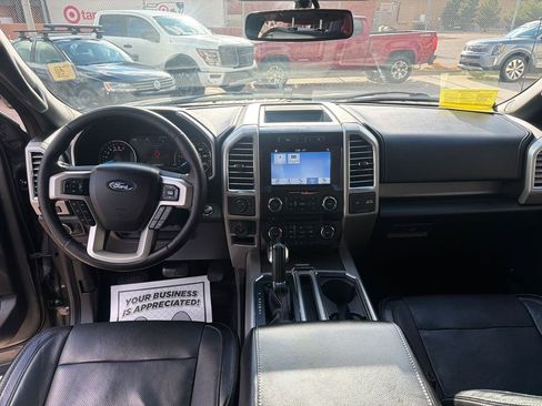 Used 2016 Ford F150 Lariat image 11