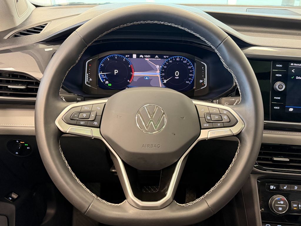 Used 2024 Volkswagen Taos SEL AWD/4WD image 22