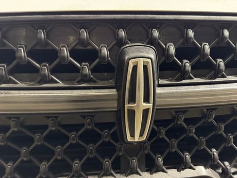 New 2025 Lincoln Navigator L Reserve w/ Jet Appearance Package AWD/4WD image 11